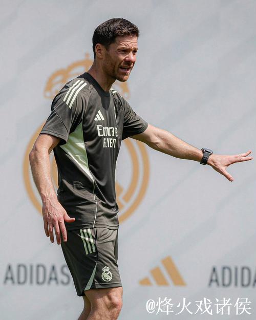 尴尬,阿隆索执教皇马的欧冠战绩是2019年索拉里 尴尬,阿隆索执教皇马的欧冠战绩是2019年索拉里